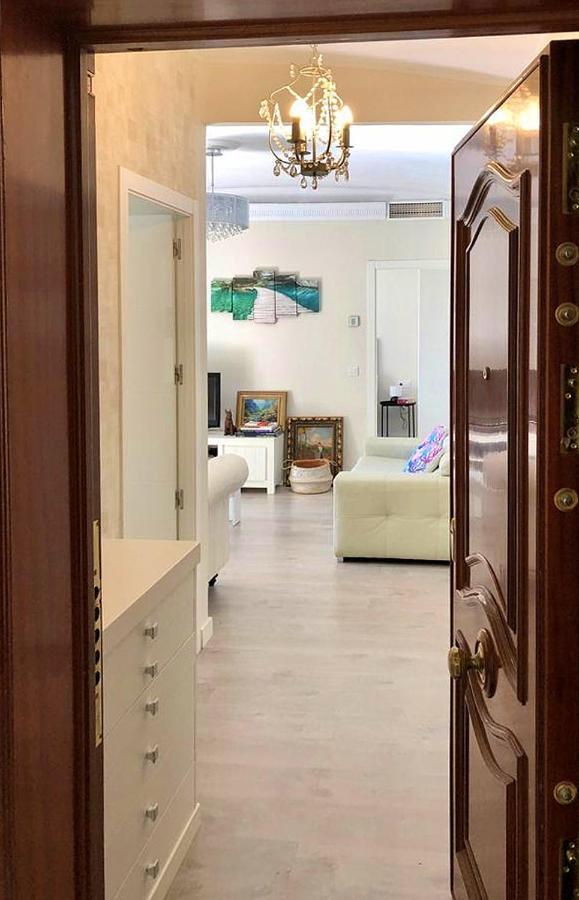 Apartamento A 50 Metros De La Playa Malagueta Con Vistas Al Mar Malaga Exterior photo
